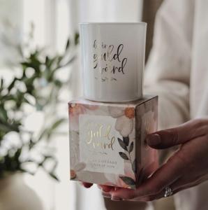 Ljuslykta Guld Värd, från Majas lyktor säljs till förmån för Barncancerfonden