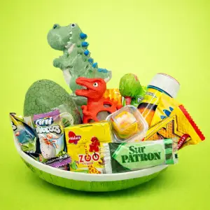 P&aring;sk&auml;gg Dino med skoj och godis (18cm)