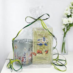Presentset Sommar i cellofan (Chokladpraliner och ljuslykta)