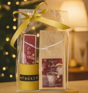 Presentset God Jul Fröken i cellofan (mugg, praliner & kaffe) 
