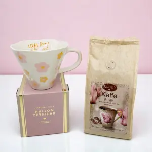 Presentset Livet Ändå - så himla fint (mugg, hallontryfflar och kaffe)