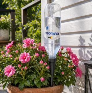Sj&auml;lvbevattnaren fr&aring;n Sagaform hj&auml;lper dig att h&aring;lla krukv&auml;xterna vid liv