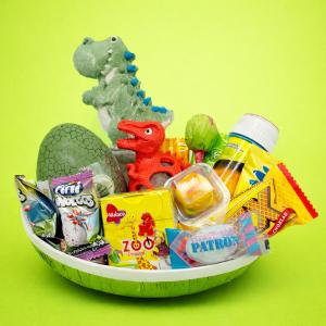 P&aring;sk&auml;gg Dino med skoj och godis (18cm)