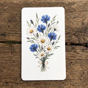 Paketkort Sommarbukett Bl&aring;klint & Pr&auml;stkragar, 5,5 x 9cm