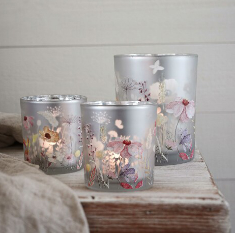 Ljuslykta Summer Garden från Majas lyktor säljs till förmån för Barncancerfonden