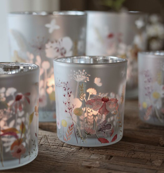 Ljuslykta Summer Garden från Majas lyktor säljs till förmån för Barncancerfonden