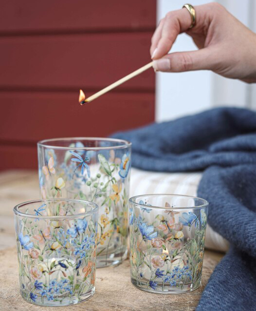 Ljuslykta Bloom, från Majas lyktor säljs till förmån för Barncancerfonden