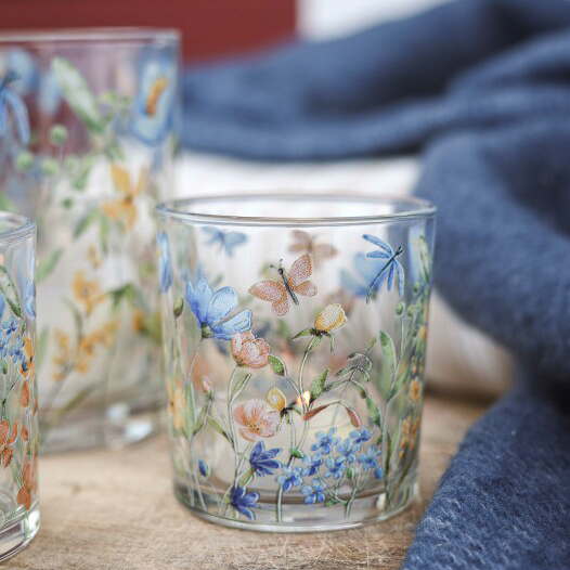 Ljuslykta Bloom, från Majas lyktor säljs till förmån för Barncancerfonden