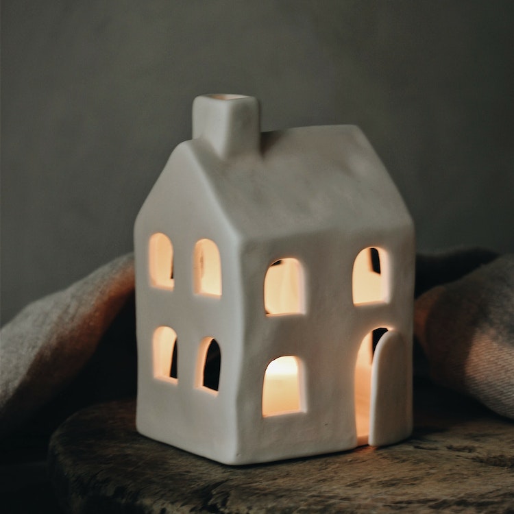 Light House Ljushus, från Majas lyktor säljs till förmån för Barncancerfonden