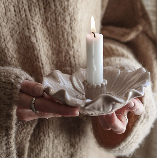 Ljusstake Blomstra, cloud, från Majas lyktor säljs till förmån för Barncancerfonden