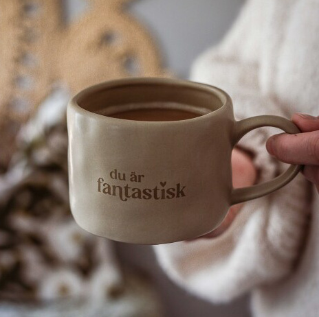 Mugg Du är fantastisk från Majas lyktor säljs till förmån för Barncancerfonden