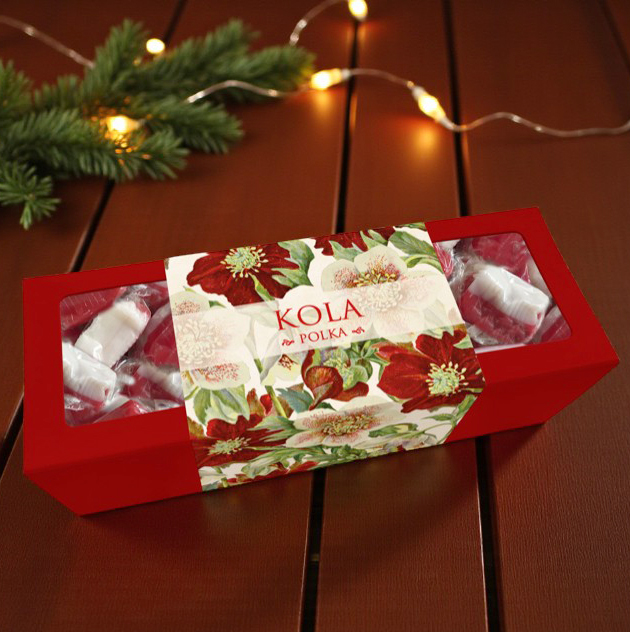 Polkakolor i julig ask - Sköna Ting