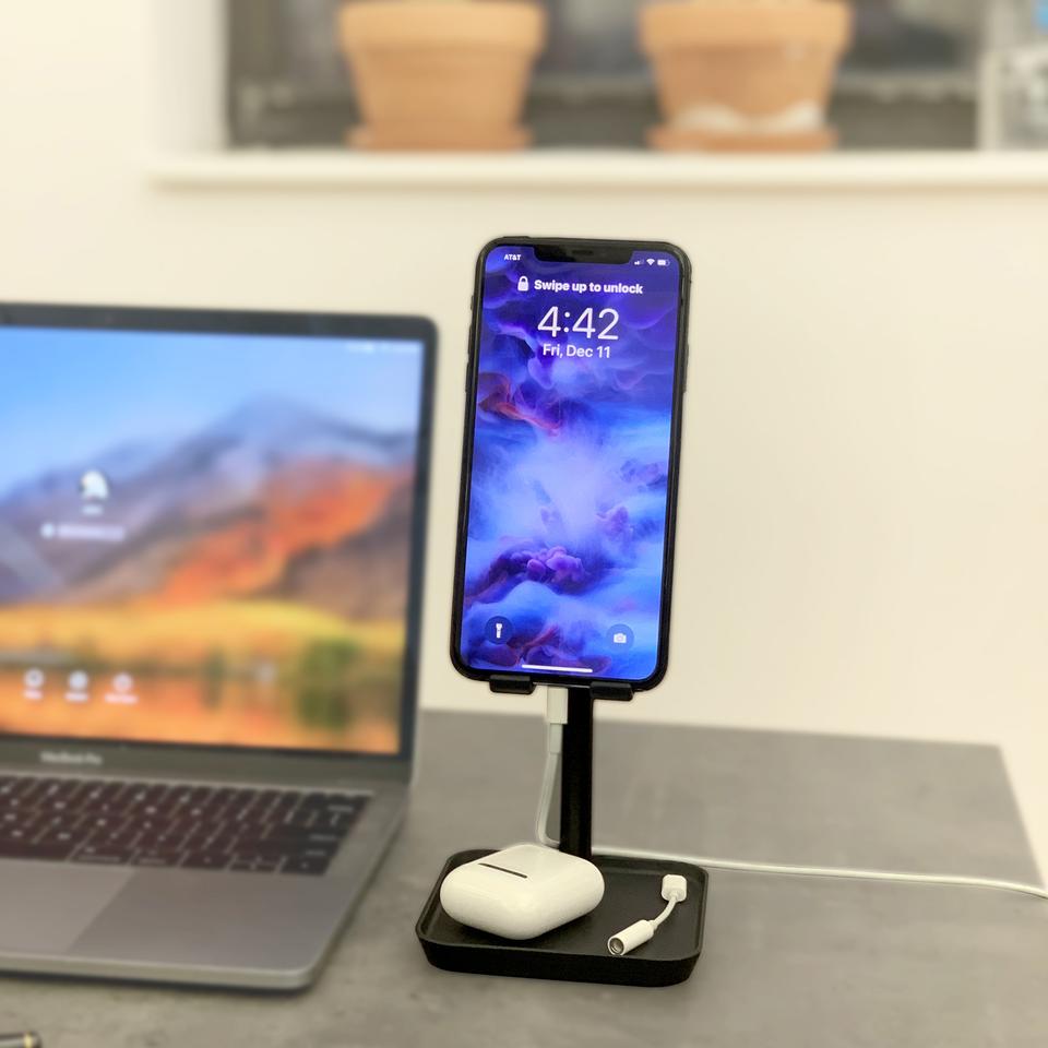 The Perfect Phone Stand - H?llare f?r mobiltelefon • Pryloteket