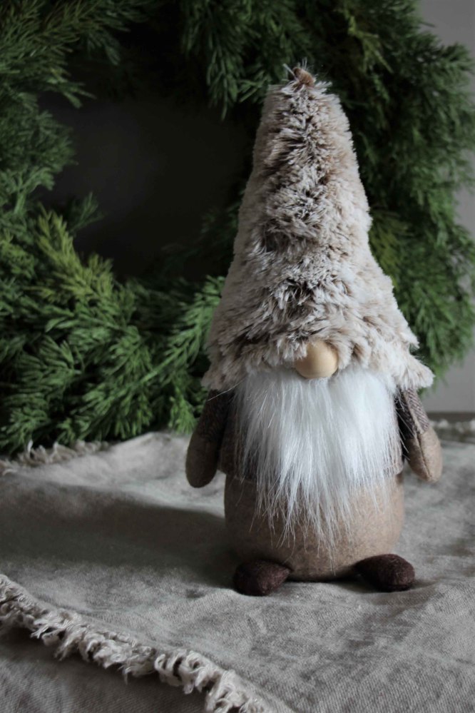 Tomte Santa Noel, 31cm - Majas lyktor/ Barncancerfonden • Pryloteket