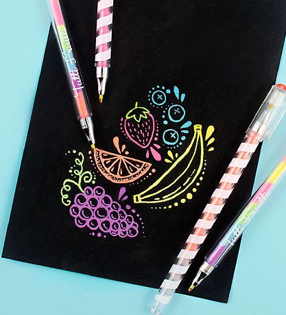 Tutti Fruitti Scented Gel Pens från Ooly säljs på Presenteriet.se