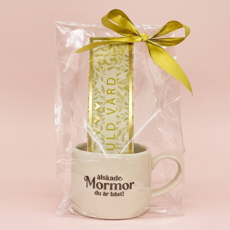 Presentset Mugg Mormor & chokladpraliner i cellofan