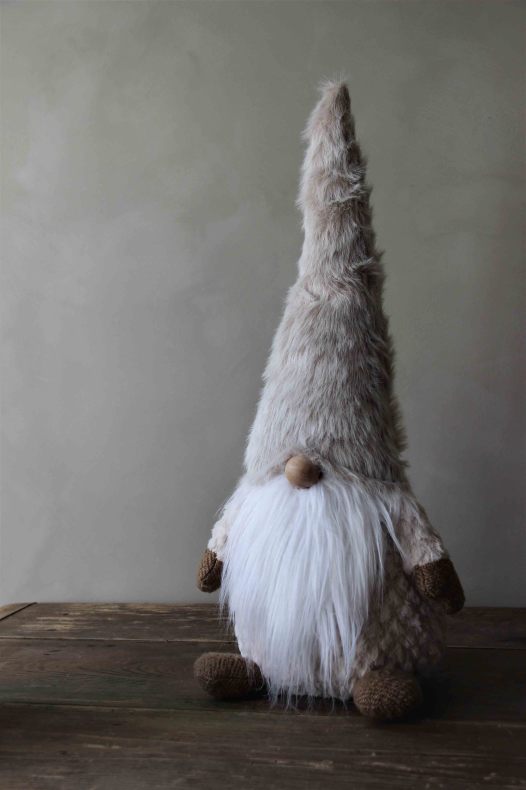 Tomte Cozy Santa Frosty, 61cm - Majas lyktor/ Barncancerfonden • Pryloteket