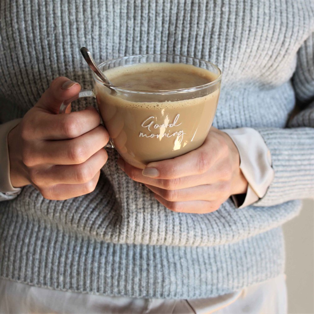 Glasmugg Good morning från Majas lyktor säljs till förmån för Barncancerfonden