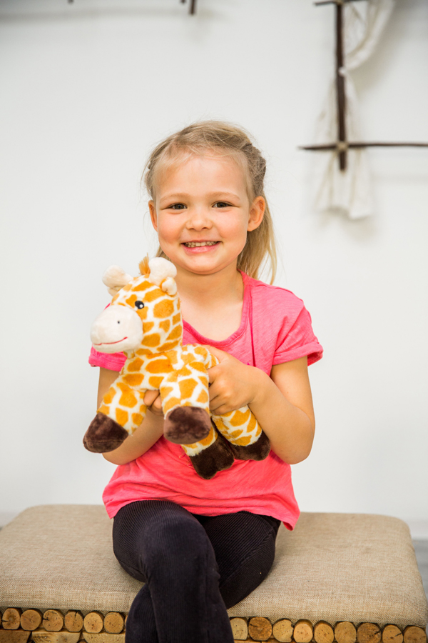 Habibi Plush Värmenalle Giraffen Greta - Habibi Plush