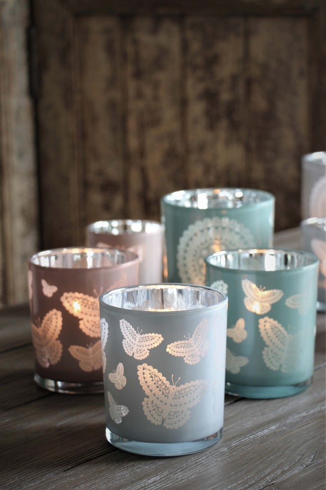 Ljuslykta Butterflies, stor, från Majas lyktor säljs till förmån för Barncancerfonden