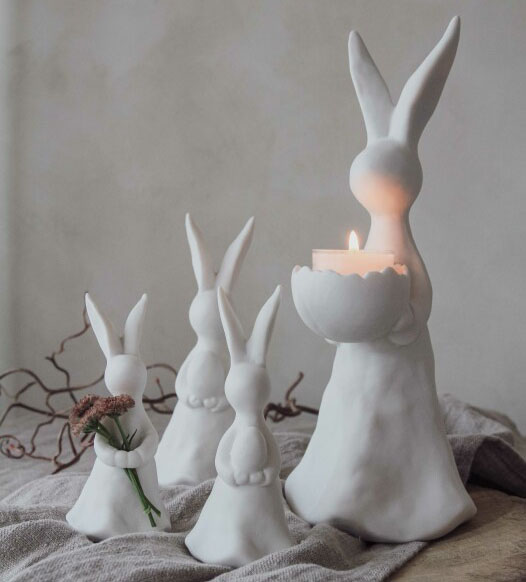 Bunny holding (Kanin som kan hlla blommor), frn Majas lyktor sljs till frmn fr Barncancerfonden