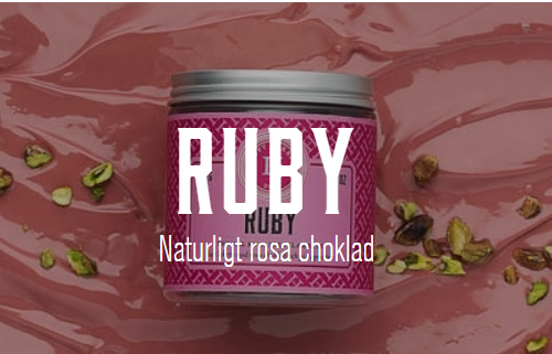 Haupt Lakrits - Ruby, salt lakrits doppad i rosa choklad och pistagenötter.