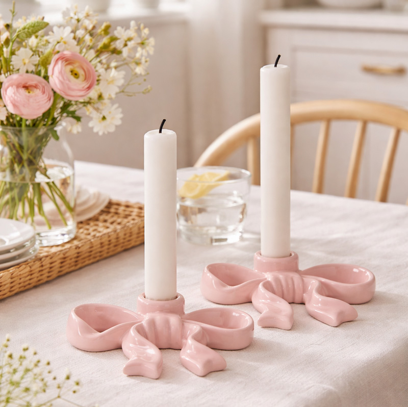 Ljusstake Fenja Rosett, rosa - Mitt & Ditt 