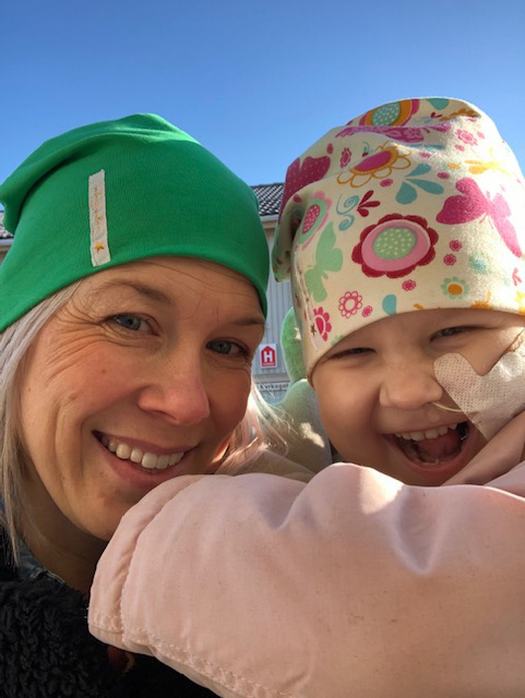 Ljuslykta Älska Livet! från Majas lyktor säljs till förmån för Barncancerfonden