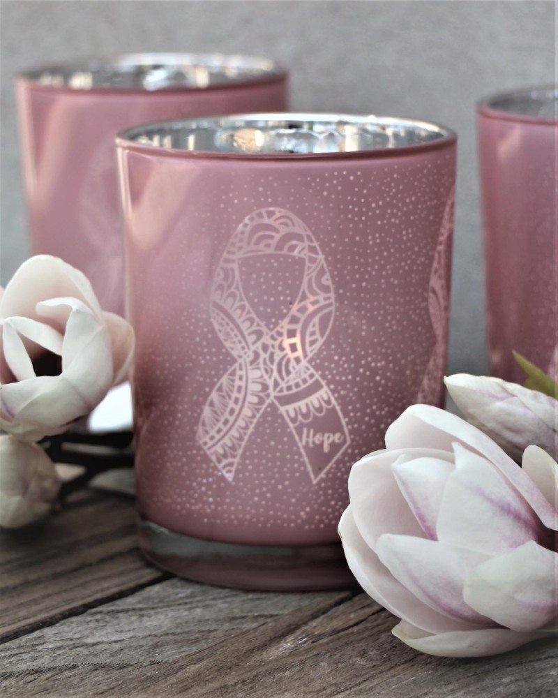 Lykta Pink Ribbon från Majas lyktor säljs till förmån för Barncancerfonden