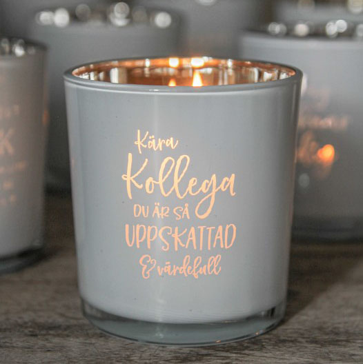 Ljuslykta Kära Kollega, från Majas lyktor säljs till förmån för Barncancerfonden