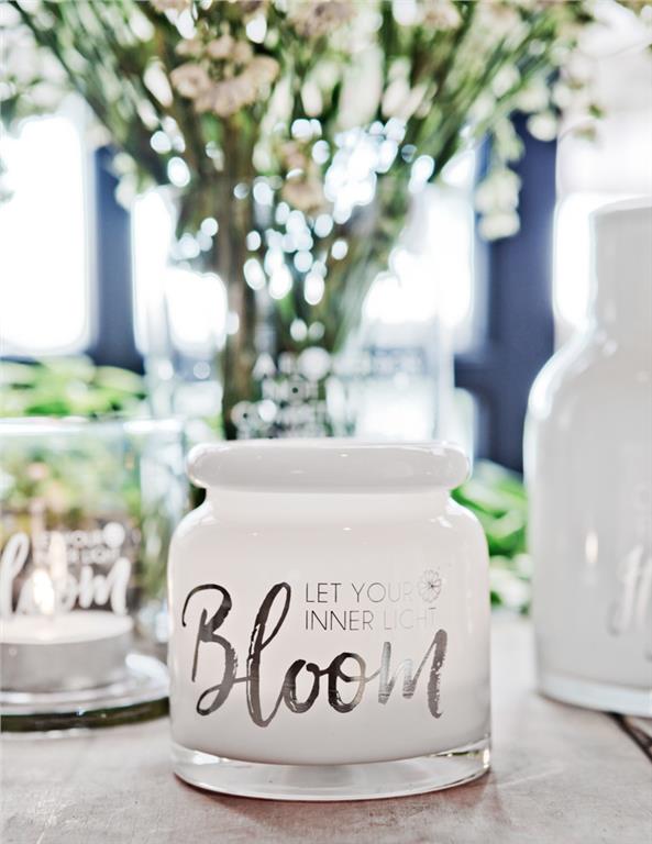 Bloom Lykta/Vas, vit, från Majas Lyktor och Barncancerfonden