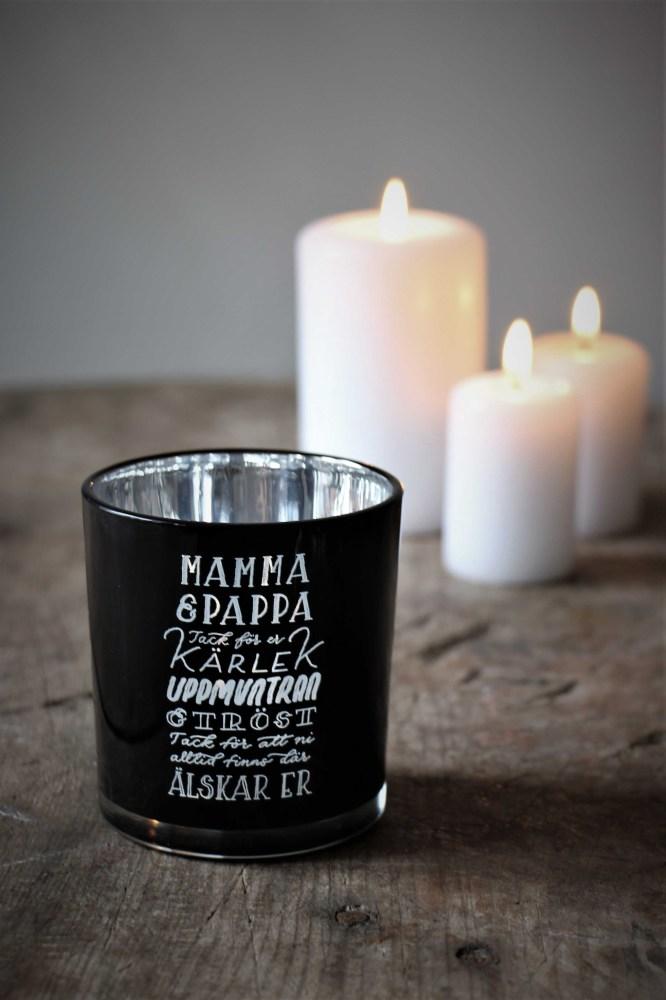 Ljuslykta Mamma & Pappa, från Majas lyktor säljs till förmån för Barncancerfonden