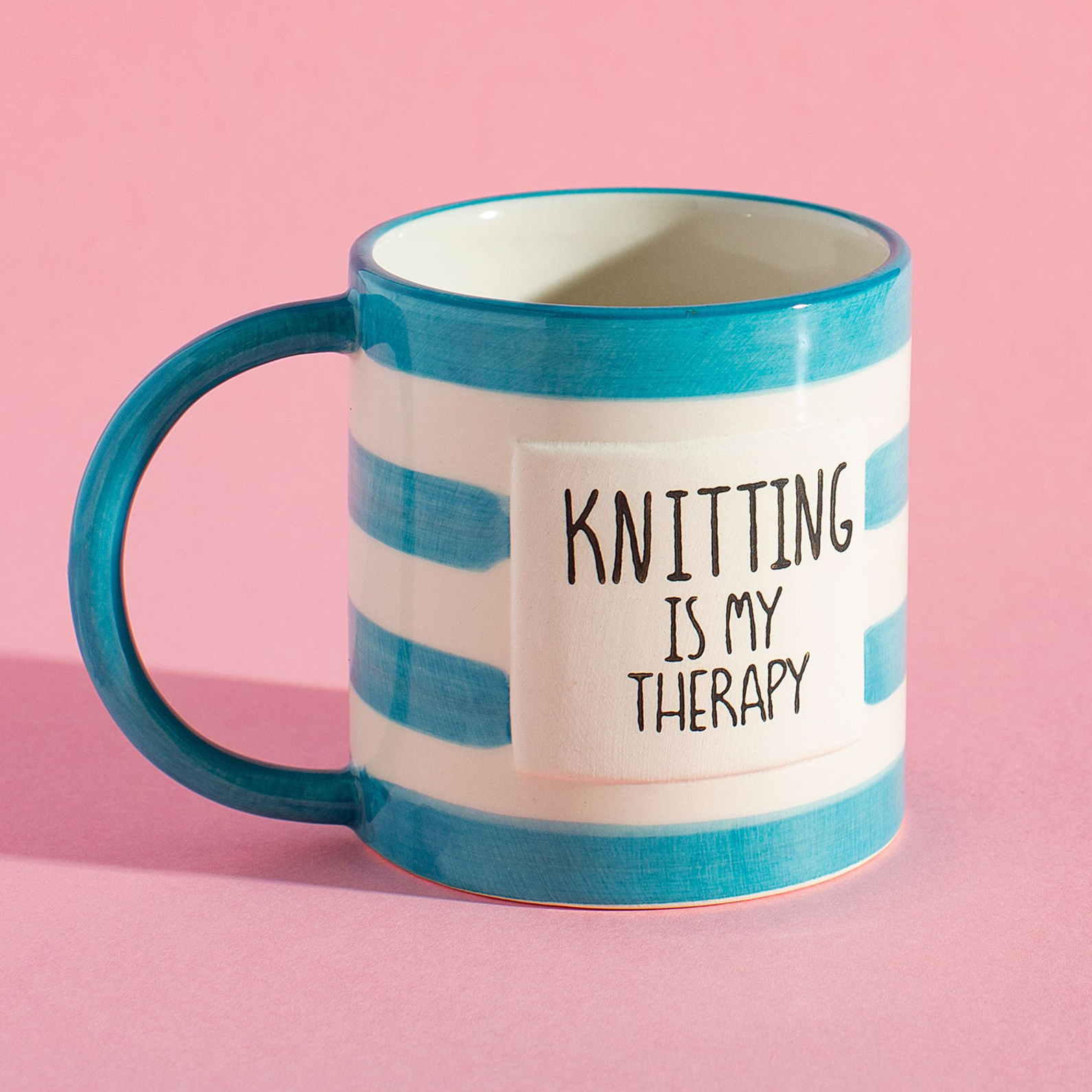 Mugg "Knitting Therapy" • Pryloteket