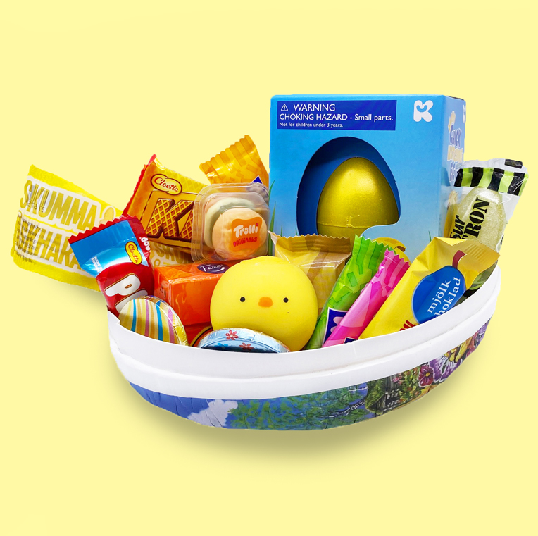 Påskägg Kyckling m. godis, magiskt ägg och squeeze (18cm)
