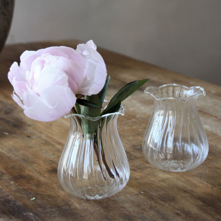 Glasvas Peony • Pryloteket