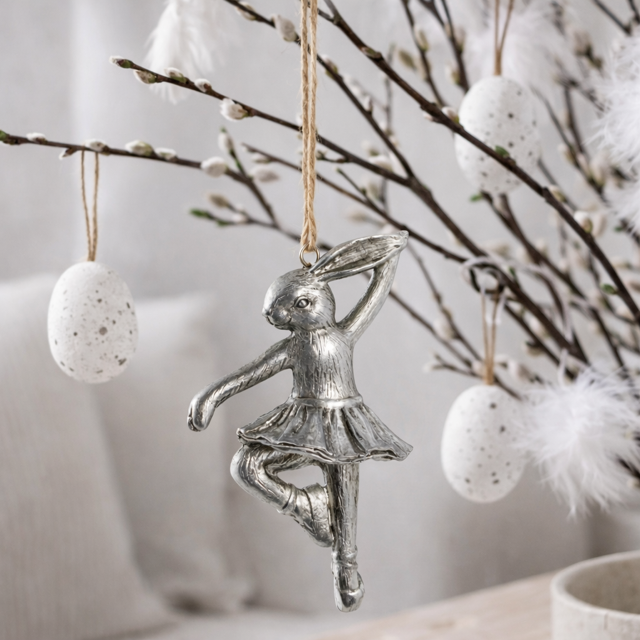Dekorationshänge Semina Ballerinakanin, från Lene Bjerre